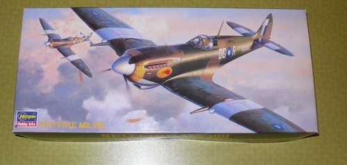 Hasegawa spitfire mk viii - 1:72,
