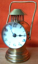 Zauberhafte Lupenuhr