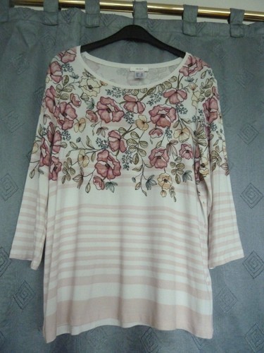 Feines geblümtes shirt gr - feines,,