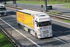 LKW Foto Scania Planensattelzug Deutschland weiß Lohmann Italienlogistik #l8xv