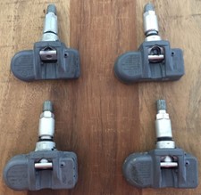 4 Mercedes Reifendrucksensoren
