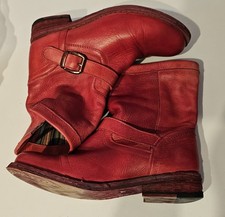 Ƹ̵̡Ӝ̵̨̄Ʒ LAZAMANI