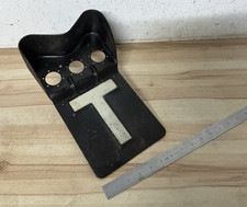 VINTAGE MILITÄRFAHRZEUG