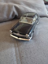 1/18 - GAZ 21 R - Volga in