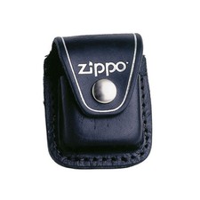 Feuerzeugtasche Zippo aus