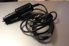 Kfz Steckernetzteil Ladegerät 12 V Mini USB schwarz für Zigarettenanzünder Auto