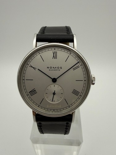Nomos glashütte jubiläumsuhr - nomos,