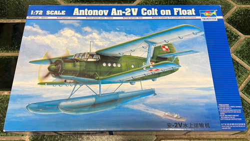 Trumpeter antonov an 2v - 1:72,