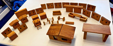 42-teiliges Konvolut Bauteile für Cowboy Fort aus Holz, zum Erweitern, DDR