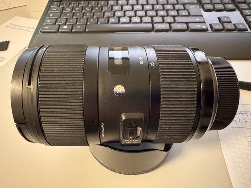 Sigma 35mm 8 dc - 18-35mm,