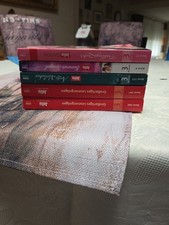 15 NEUE UND UNGELESENE ROMANE