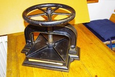 Buchpresse historisch