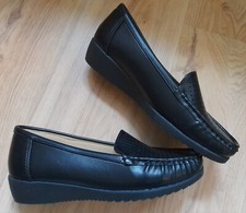 Damenschuhe / Slipper schwarz Gr. 38 Neu!