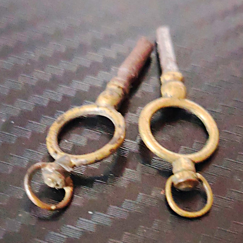 Taschenuhr schlüssel aus - taschenuhr,