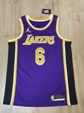 LeBron James Nike NBA Trikot