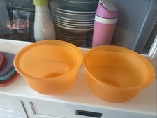 Tupperware Junge Welle Schüssel mit Deckel Orange 1,3 L