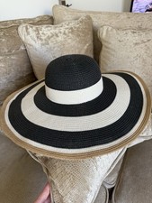 BCBG Max Azria Hut Sonnenhut Elegant Klassisch Pferderennen Schwarz Weiß Beige