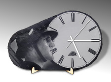 Design Standuhr Schiefer - Wehrmacht - Militaria - WW2 - handgeschlagen