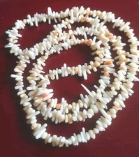 Weisse Astkoralle Kette sehr