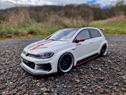 Golf 7 gti - 1:18,