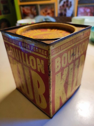Kub blechdose brühwürfel - blechdose,