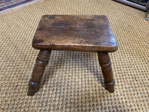 Antiker melkhocker klein holz - antiker,