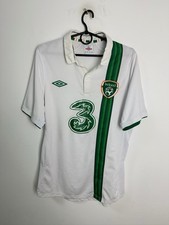 REPUBLIK IRLAND 2012/2013 AWAY