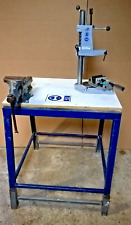 Werkbank Arbeitstisch HEUER FRONT Schraubstock Bohrständer 80x60x94 cm 