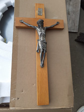 Altes Wandkreuz Kruzifix Eiche Mit Jesus Aus Metal  Ca. 40x20cm