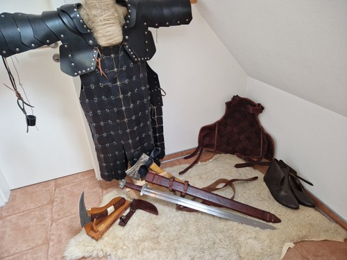 Wikinger rüstungsset äxte - wikinger,