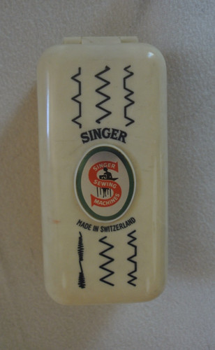 Vintage singer zickzack made - vintage,