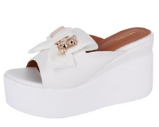 Plateau-Slipper mit Keilabsatz