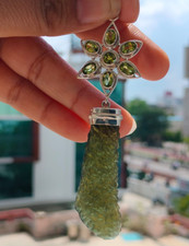 Natürlicher grober Moldavit