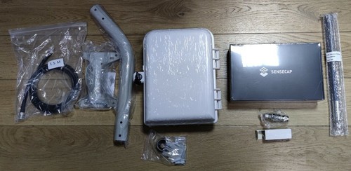 Sensecap indoor gateway - indoor,