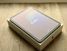 iPad 2022 10. Generation | 64GB WiFi | Blau | RGB Keyboard | Rechnung | WIE NEU