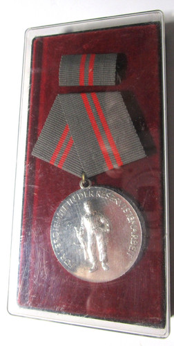 Medaille nva ehrenzeichen - , "