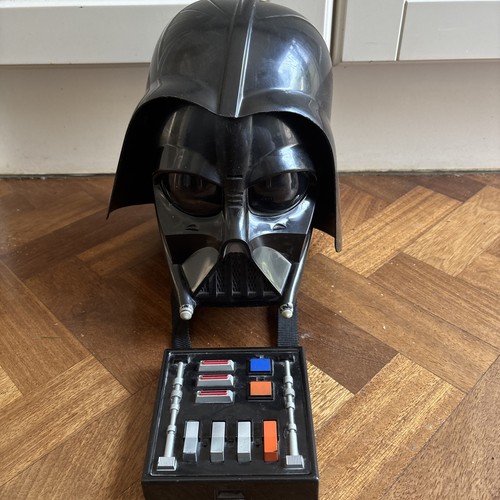 Hasbro 2004 darth vader helm - darth,
