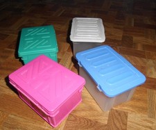 Kunststoffboxen von ROTHO mit Deckel, klein, A 7