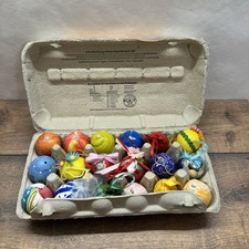 18x bunte Plastik Ostereier