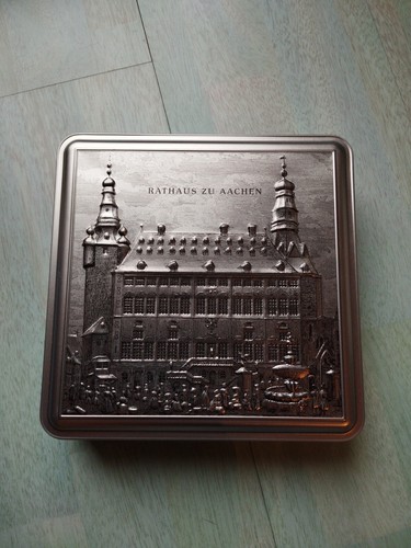 Rathaus aachen blechdose - rathaus,