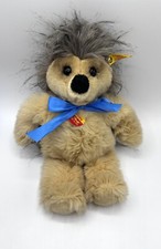 Steiff Igel Poppy 123863 mit Schild, Knopf und Fähnchen