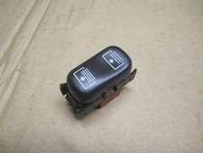 Mercedes Benz W210 Schalter Rollo Heckfenster NOS A2108202710 (197)