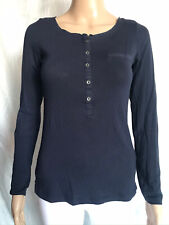 Dunkelblauer Pullover mit Knopfleiste