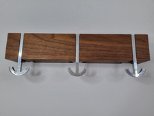 pieper concept 3 Gaderobenhaken Wandgaderobe Ancora Tre braun Holz