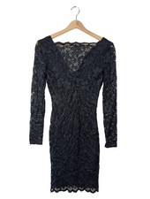 LIPSY LONDON Spitzenkleid