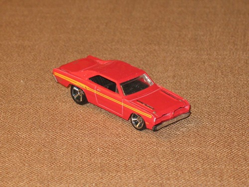 Hot wheels auto spielzeug - hot,