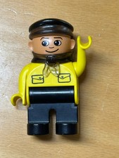 Lego Duplo Intelli Train Figur Schaffner Lokführer gelb 4555pb052 9125 3325 3335