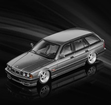BMW E34 Touring - Low Rider  - grey - MORTAL 1:64