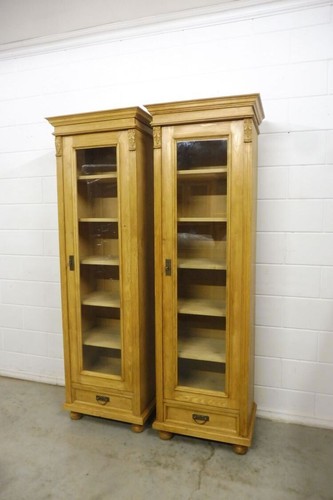 Landhaus vitrinen schrank - 2x,