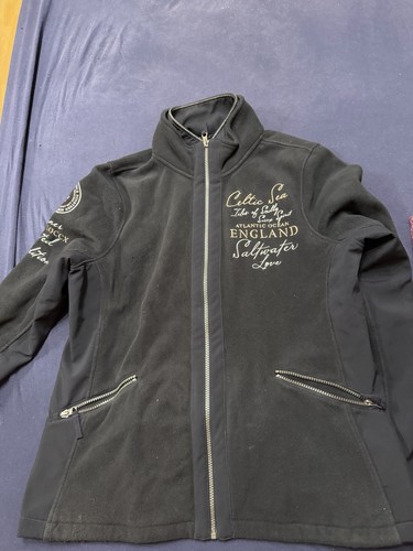 Dunkelblaue fleecejacke von - dunkelblaue,